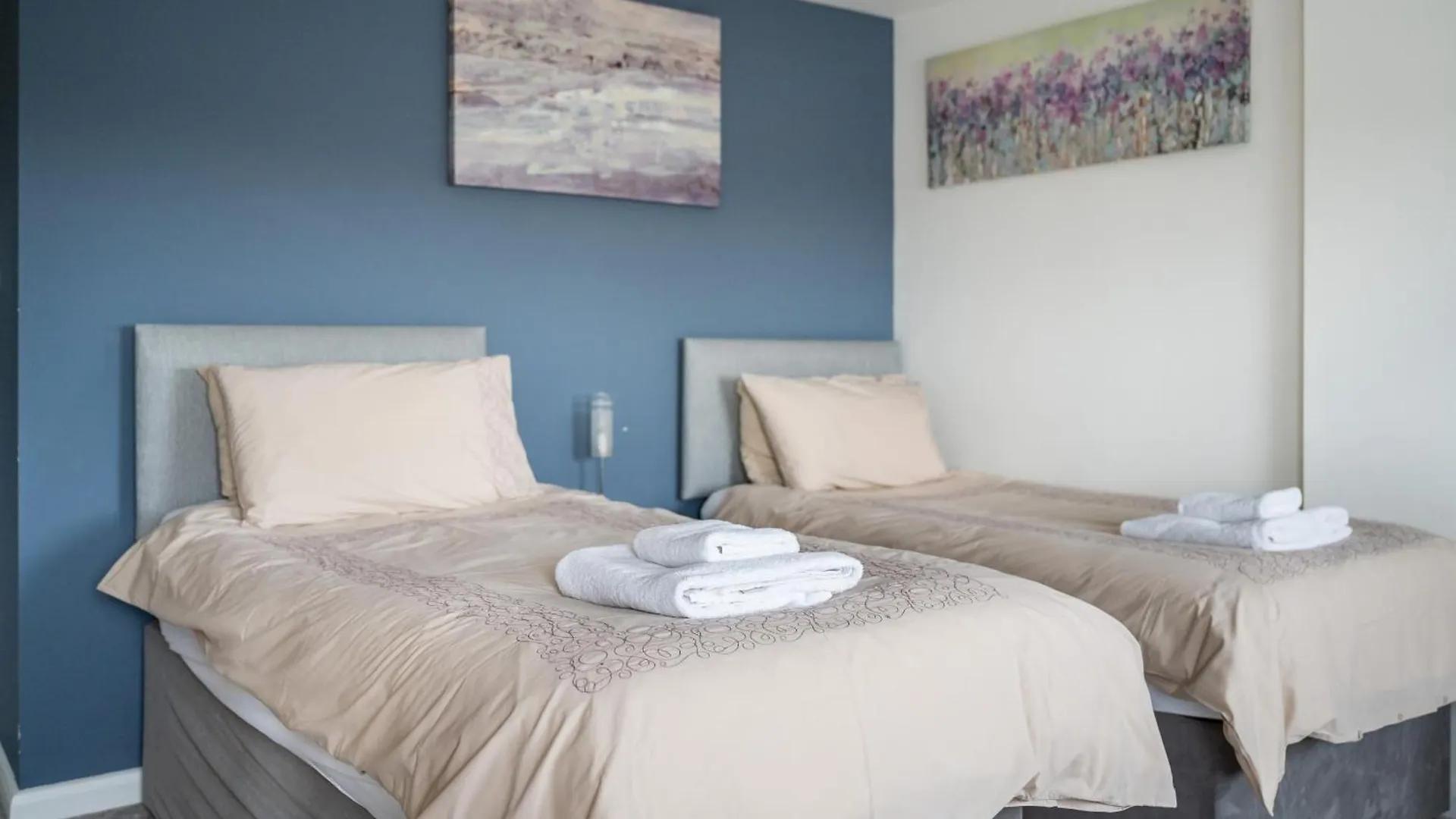 요크 Finest Retreats - The Penthouse At 611 Westgate 아파트